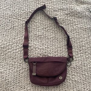 Lululemon all night festival bag